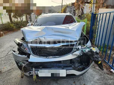 Photo 1 of 14: 2015 Kia Sportage R, VIN KNAPE813BFK776031 — Korean insurance auction