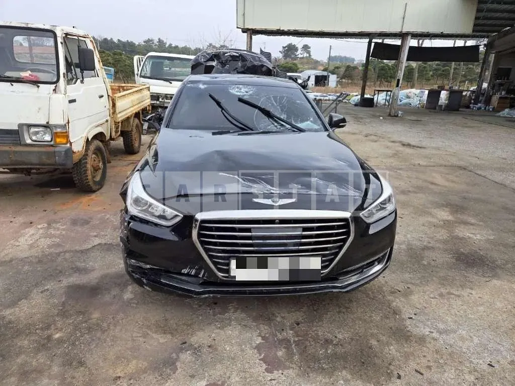 Photo 2 of 6: 2018 Genesis EQ900 — Korean insurance auction
