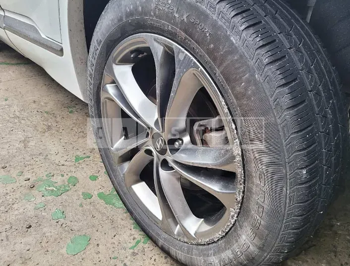Photo 2 of 14: 2019 Hyundai Santa Fe 2.0 — Korean insurance auction