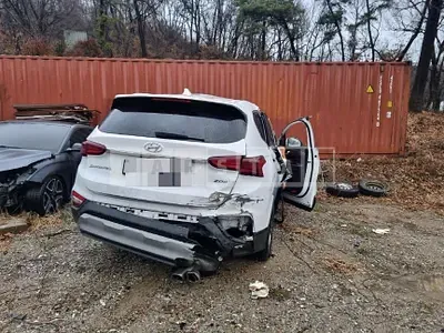 Photo 1 of 6: 2019 Hyundai Santa Fe TM — Korean insurance auction