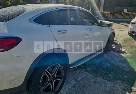 Photo 2 of 9: 2020 Mercedes-Benz GLC220d 4Matic Coupe, VIN W1N0J1FBXLF858534 — Korean insurance auction