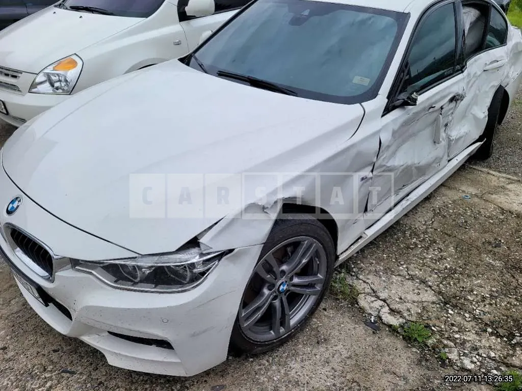 Photo 2 of 8: 2017 BMW 320d, VIN WBA8C510XHA069366 — Korean insurance auction