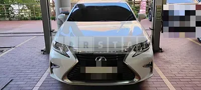 Photo 1 of 15: 2016 Lexus ES300h — Korean insurance auction