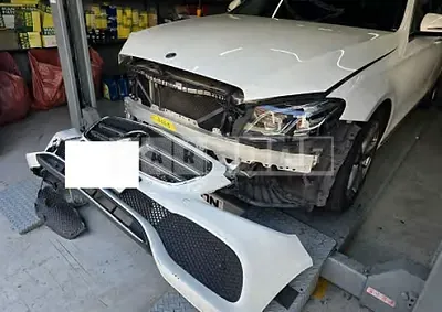 Photo 1 of 15: 2018 Mercedes-Benz E 200 — Korean insurance auction