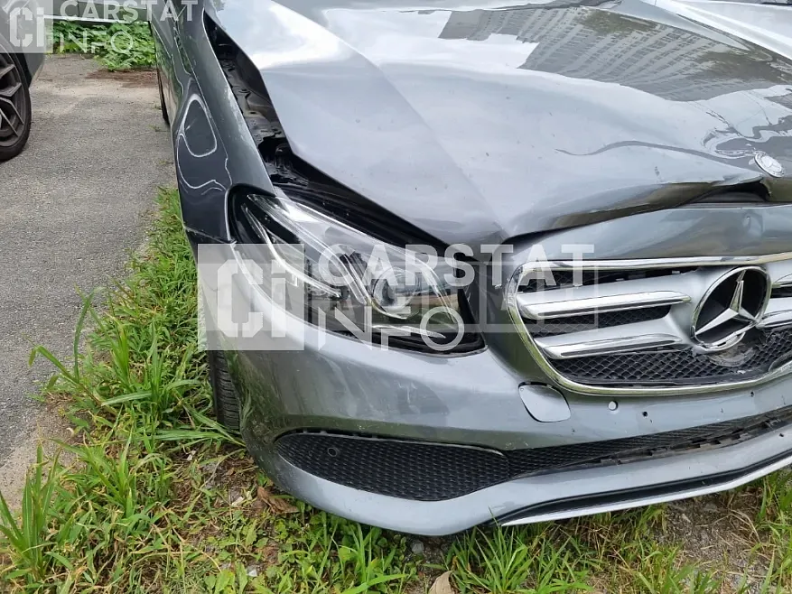 Photo 2 of 19: 2016 Mercedes-Benz E220 d — Korean insurance auction