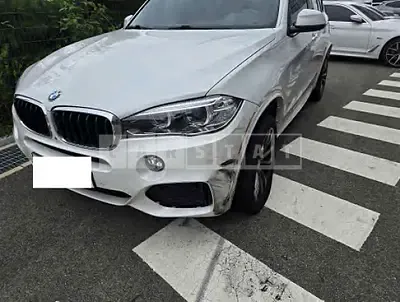 Photo 1 of 22: 2016 BMW X5 — Korean insurance auction