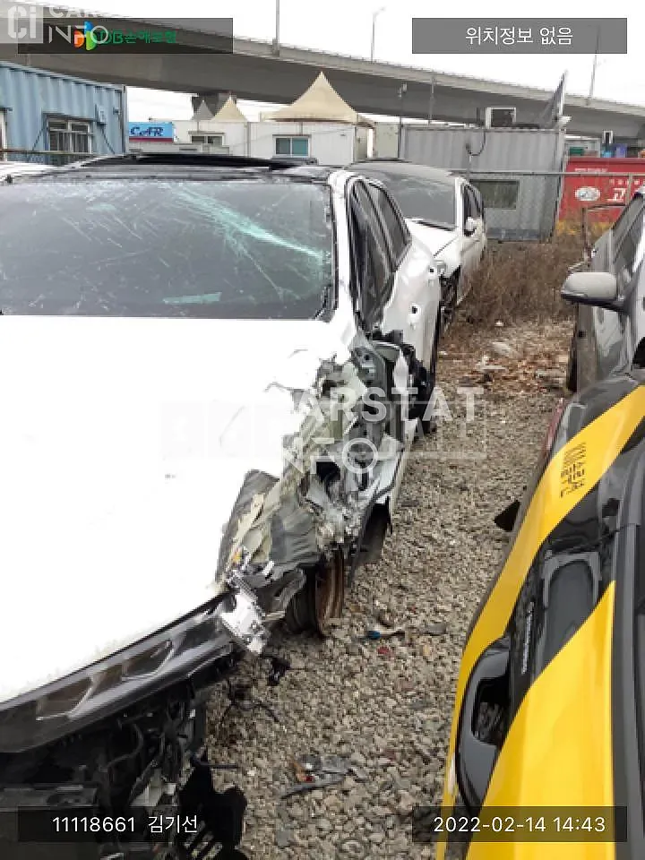 Photo 2 of 17: 2021 Kia K5, VIN KNAG3412BMA123202 — Korean insurance auction