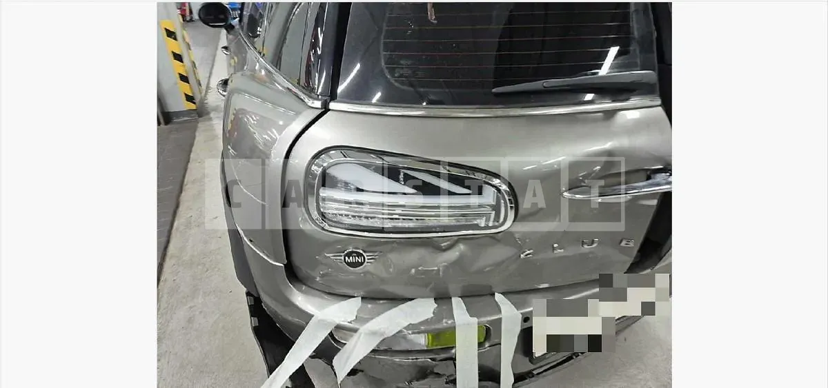 Photo 2 of 43: 2020 MINI Cooper Clubman — Korean insurance auction