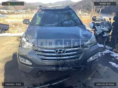 Photo 1 of 10: 2015 Hyundai Santa Fe, VIN KMHSW81UBFU479527 — Korean insurance auction