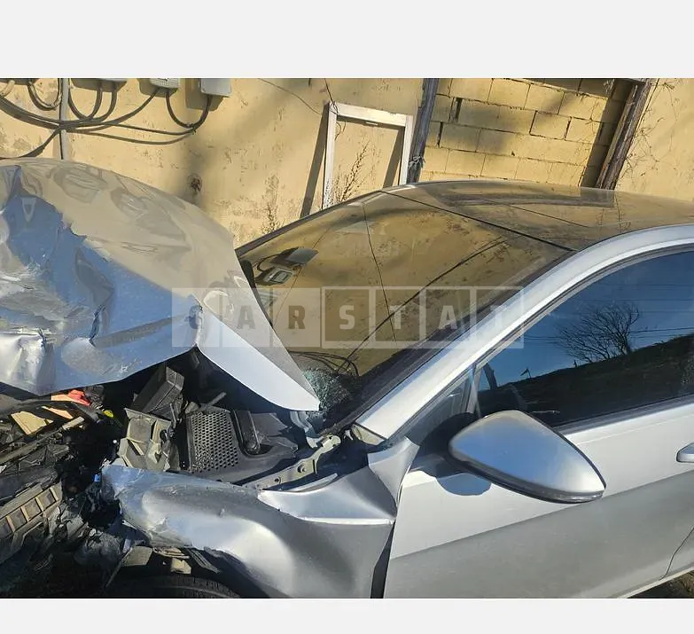 Photo 2 of 10: 2016 Volkswagen Golf 2.0 TDI BMT — Korean insurance auction
