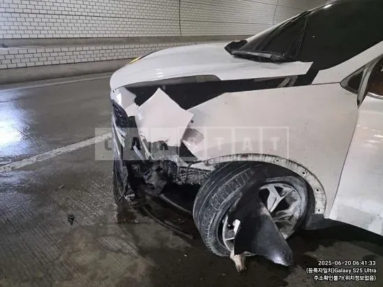 Photo 2 of 13: 2019 Kia Sportage — Korean insurance auction