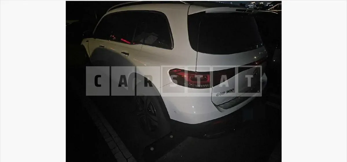 Photo 2 of 13: 2022 Mercedes-Benz EQB300 4Matic — Korean insurance auction