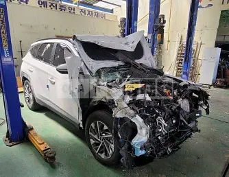Photo 2 of 30: 2023 Hyundai Tucson — Korean insurance auction