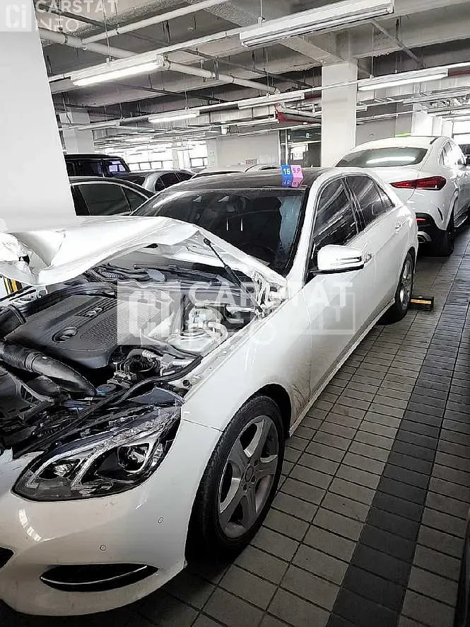 Photo 2 of 10: 2014 Mercedes-Benz E250 CDI 4Matic — Korean insurance auction