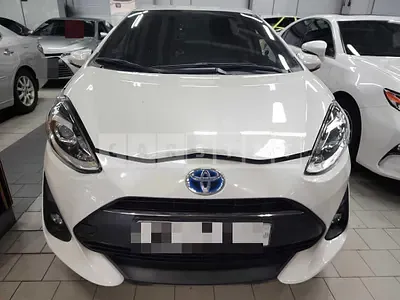 2019 TOYOTA PRIUS C