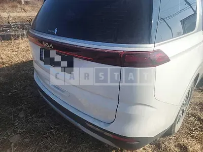Photo 1 of 15: 2021 Kia Carnivals — Korean insurance auction