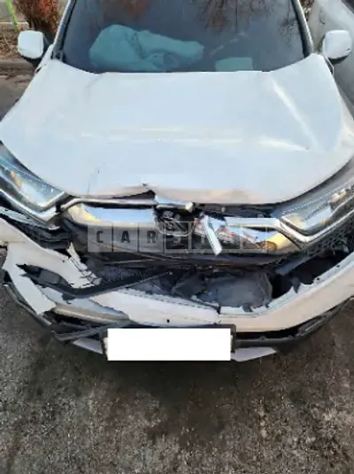 Photo 1 of 7: 2019 Honda CR-V 4WD — Korean insurance auction