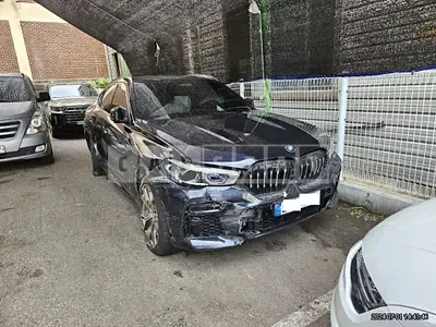 2022 BMW X6 xDrive 30d