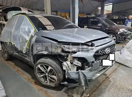 Photo 2 of 15: 2020 Hyundai Kona, VIN KMHK4815GLU447679 — Korean insurance auction