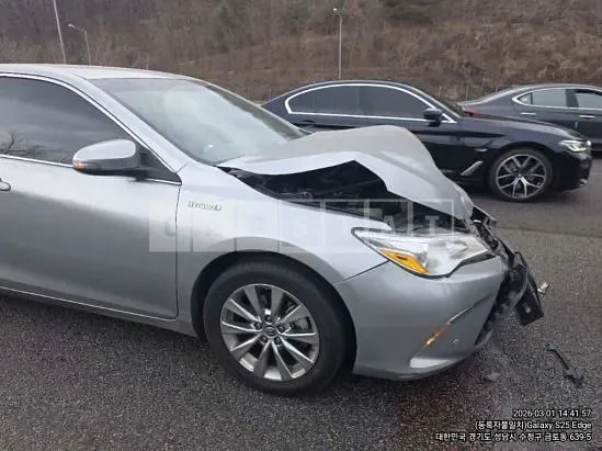 Photo 2 of 6: 2016 Toyota Camry Hybrid LE, VIN 4T1BD1FK7GU177574 — Korean insurance auction