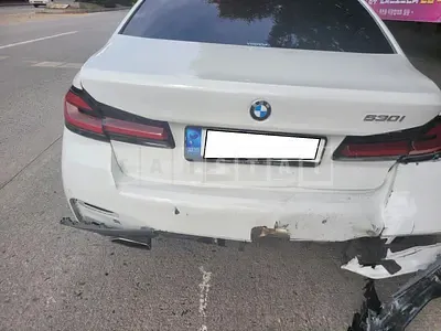 Photo 1 of 21: 2022 BMW 530i, VIN WBA71BH00NWX49815 — Korean insurance auction