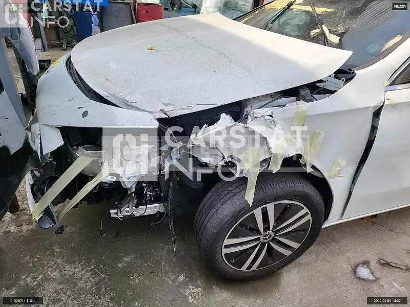 Photo 2 of 18: 2021 Mercedes-Benz A220 Sedan, VIN W1K3G4EB1MJ317334 — Korean insurance auction