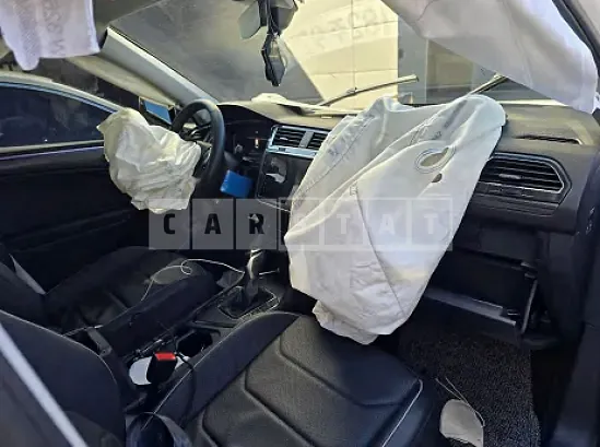 Photo 2 of 23: 2023 Volkswagen Tiguan Allspace — Korean insurance auction