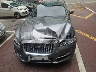 Photo 1 of 16: 2016 Jaguar XJ 3.0d — Korean insurance auction