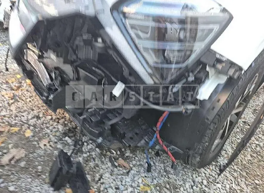 Photo 2 of 38: 2024 Kia Sportage Hybrid — Korean insurance auction