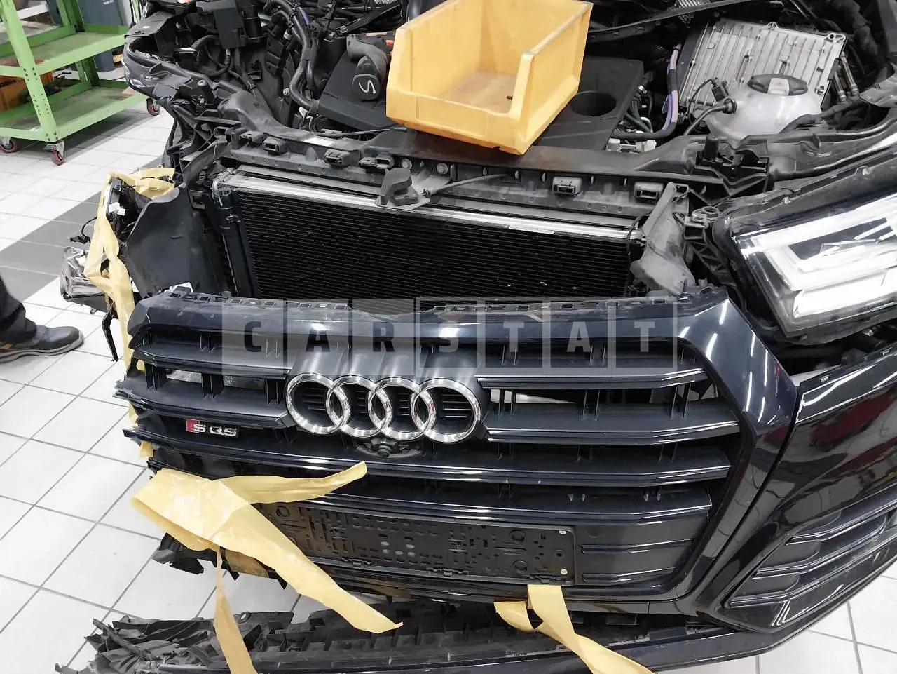Photo 2 of 43: 2020 Audi SQ5 TDI, VIN WAUZZZFY4L2085820 — Korean insurance auction