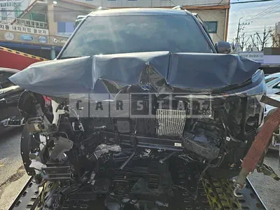 Photo 1 of 26: 2025 Kia Carnival Hybrid — Korean insurance auction