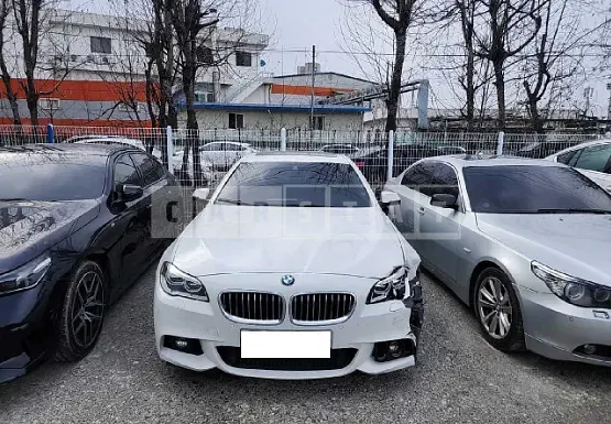 Photo 2 of 6: 2016 BMW 520d, VIN WBA5E5100GG067456 — Korean insurance auction