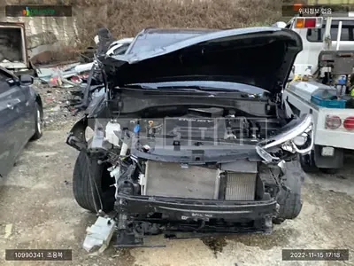 Photo 1 of 16: 2016 Hyundai Santa Fe, VIN KMHSW81UDGU645735 — Korean insurance auction