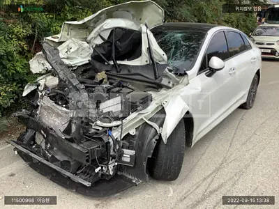 Photo 1 of 22: 2021 Kia K5, VIN KNAG3412BMA115240 — Korean insurance auction