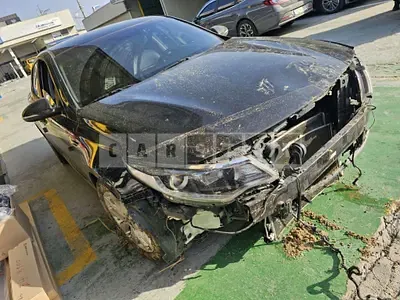Photo 1 of 10: 2017 Kia K5, VIN KNAGX411BHA123096 — Korean insurance auction