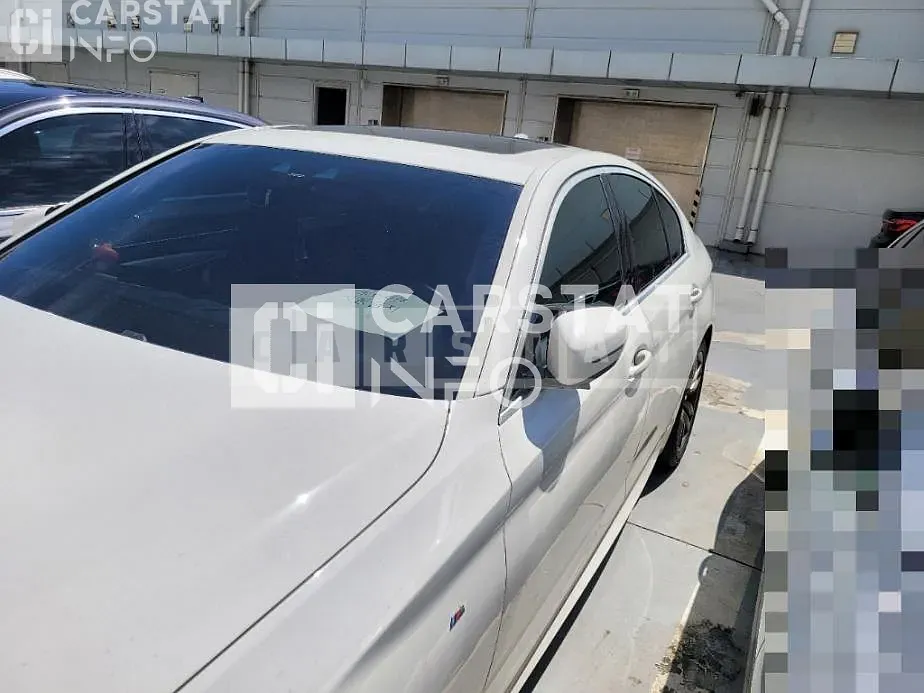 Photo 2 of 15: 2019 BMW 침 520d xDrive M Sport Package, VIN WBAJF5108KBJ09891 — Korean insurance auction