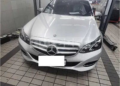 Photo 1 of 7: 2016 Mercedes-Benz E 300 4Matic — Korean insurance auction