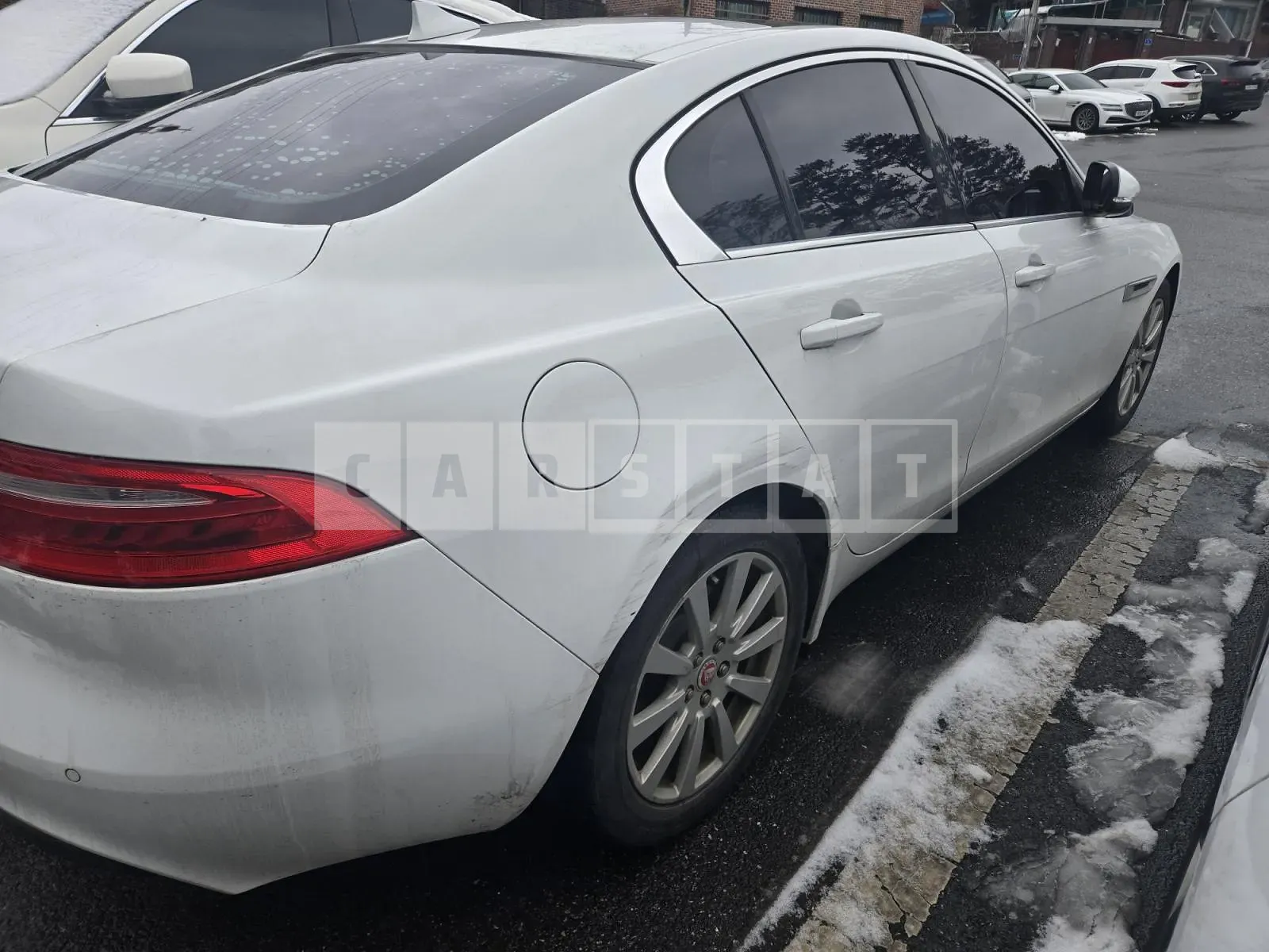 Photo 2 of 7: 2015 Jaguar XE 2.0d, VIN SAJAB4BN8GA930815 — Korean insurance auction