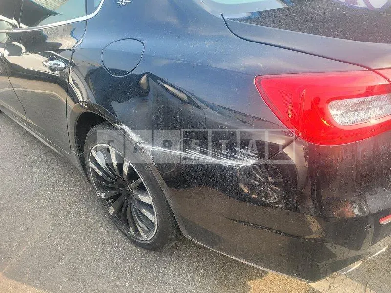 Photo 2 of 6: 2018 Maserati Quattroporte 350 — Korean insurance auction