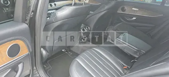 Photo 2 of 14: 2019 Mercedes-Benz E220 d 4Matic — Korean insurance auction