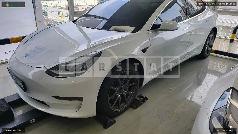 Photo 2 of 14: 2020 Tesla Model 3 Long Range, VIN 5YJ3E1EB9LF695129 — Korean insurance auction