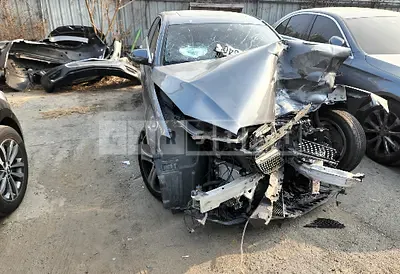 Photo 1 of 5: 2017 Mercedes-Benz E220d, VIN WDDZF0EB2HA258225 — Korean insurance auction