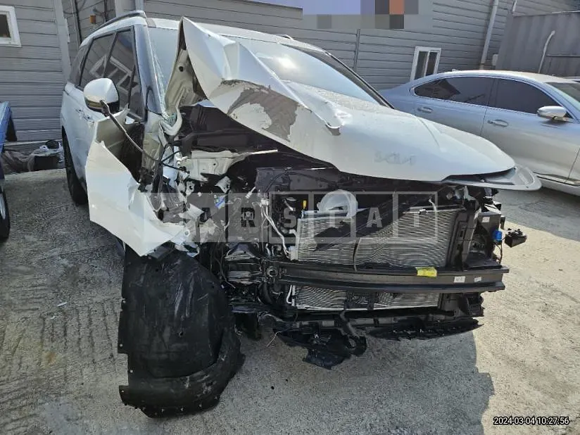 Photo 2 of 9: 2023 Kia Carnival 3.5 (Gasoline) — Korean insurance auction