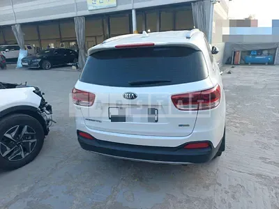 Photo 1 of 20: 2015 Kia Sorento — Korean insurance auction