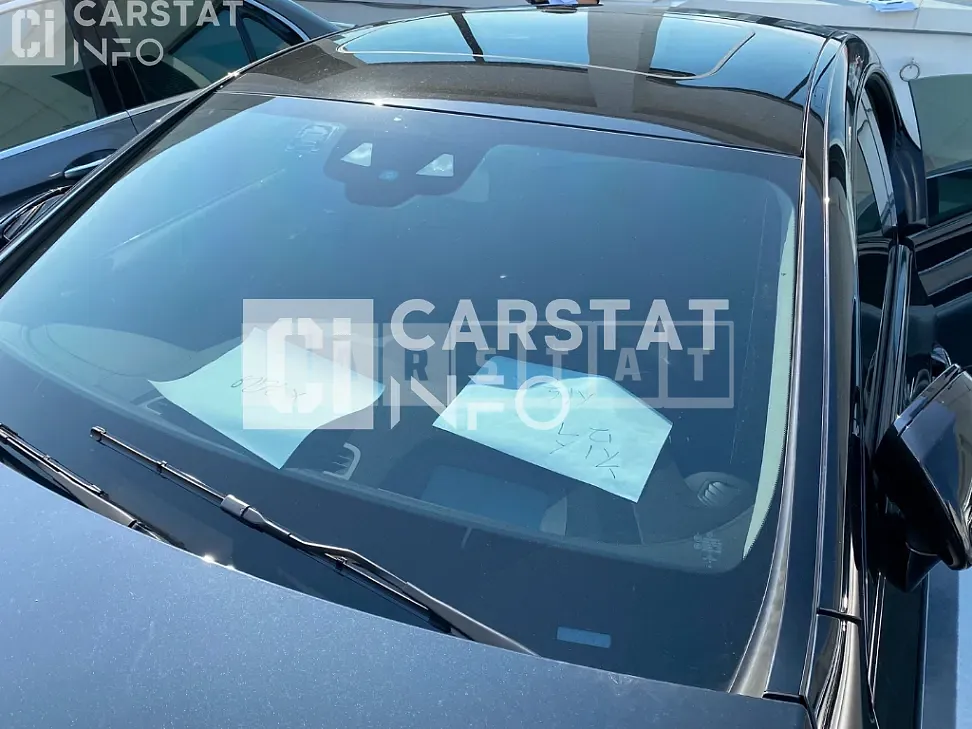 Photo 2 of 8: 2019 Mercedes-Benz CLS400d 4Matic, VIN WDD2J2DB5KA047136 — Korean insurance auction