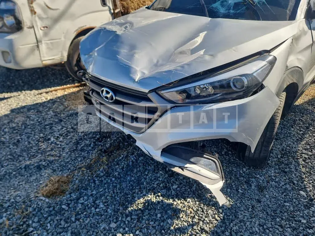Photo 2 of 24: 2015 Hyundai Tucson, VIN KMHJ281ABGU084334 — Korean insurance auction