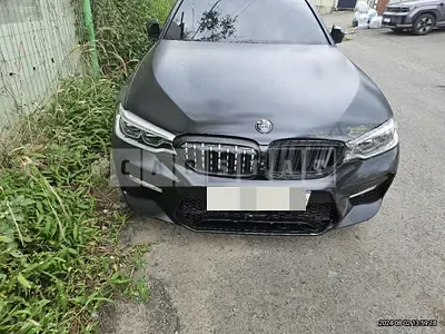 Photo 1 of 19: 2017 BMW 520d — Korean insurance auction