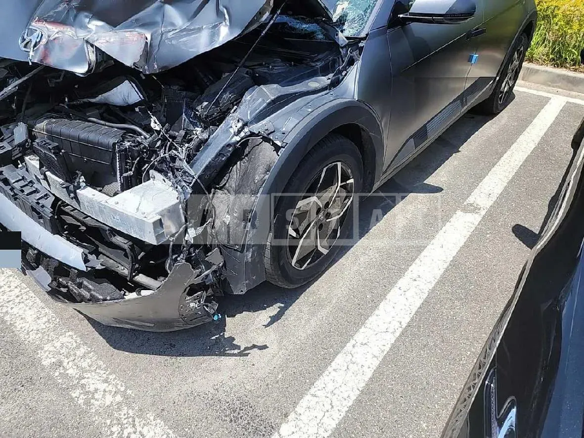 Photo 2 of 9: 2022 Hyundai Ionic 5 Long Range — Korean insurance auction