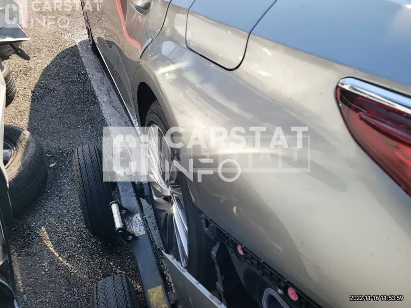 Photo 2 of 13: 2018 Lexus ES300h, VIN JTHBW1GG8J2170112 — Korean insurance auction