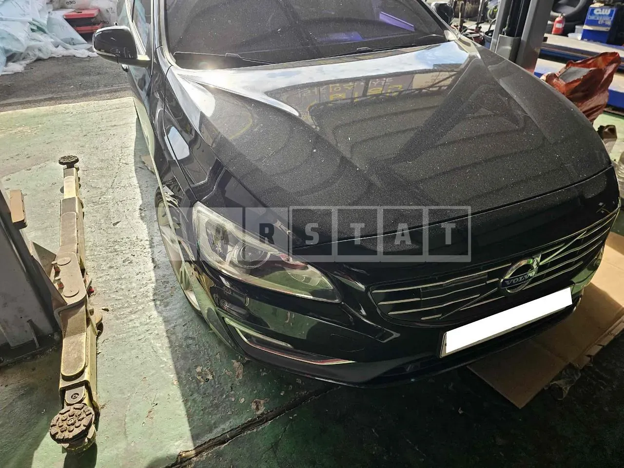 Photo 2 of 16: 2016 Volvo S60D4, VIN YV1FSA8BDG2398558 — Korean insurance auction